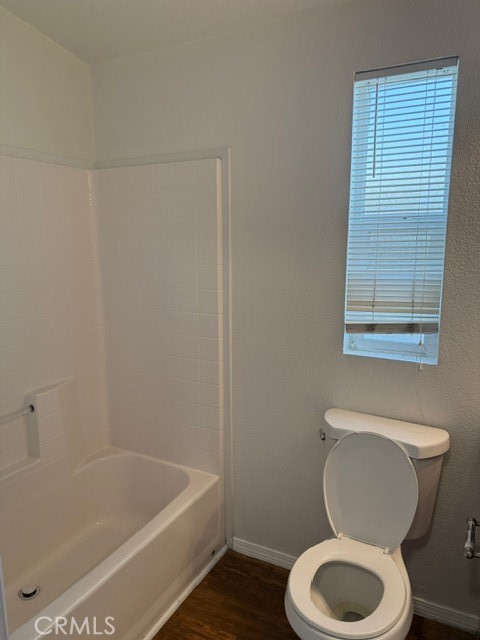 11101 Imperial Highway 48 Property Photo 15