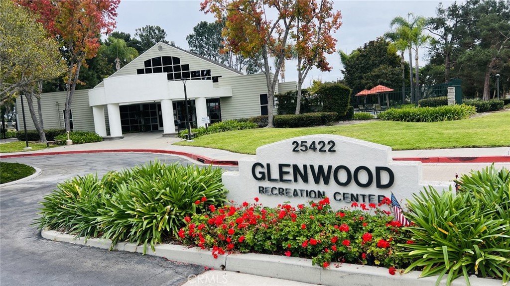 30 Silveroak Property Photo 2