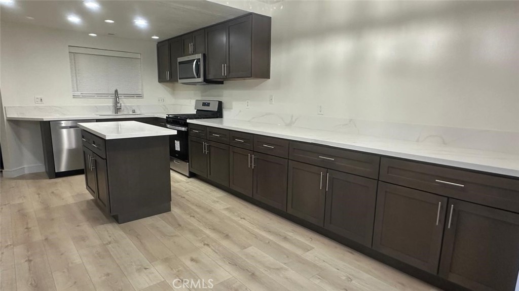 30 Silveroak Property Photo 3