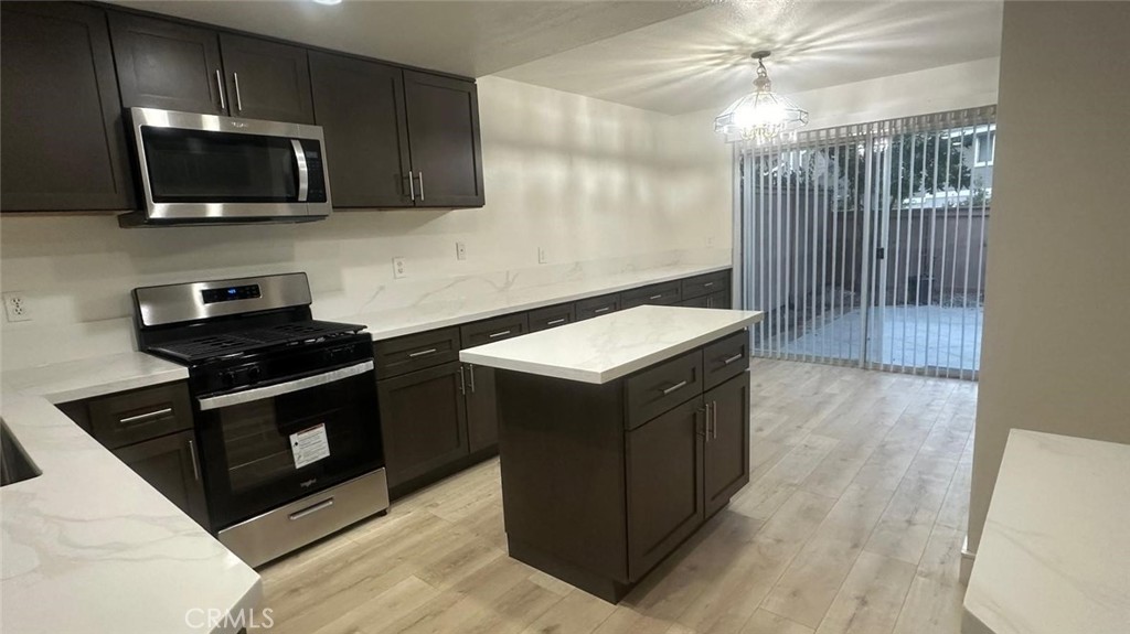 30 Silveroak Property Photo 4