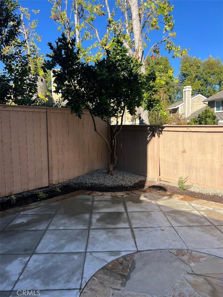 30 Silveroak Property Photo 7