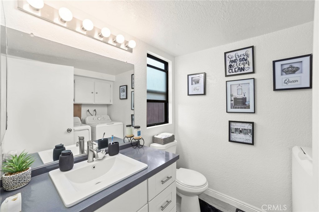 3573 Columbia Avenue Property Photo 12