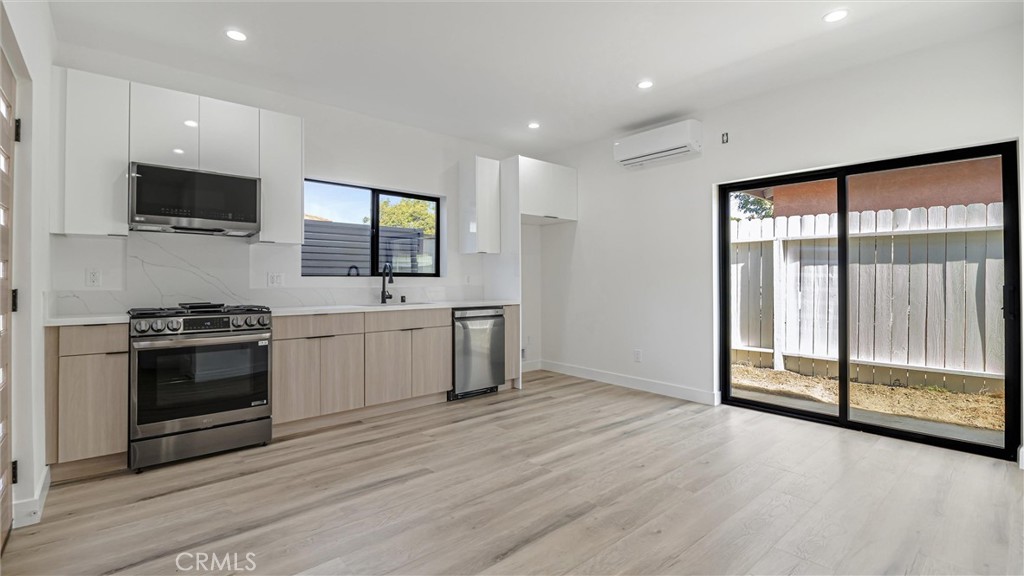 111 E 67th Way Property Photo 19