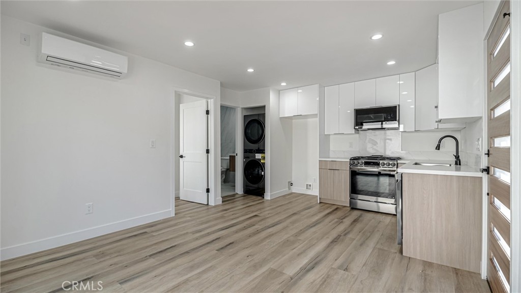 111 E 67th Way Property Photo 20