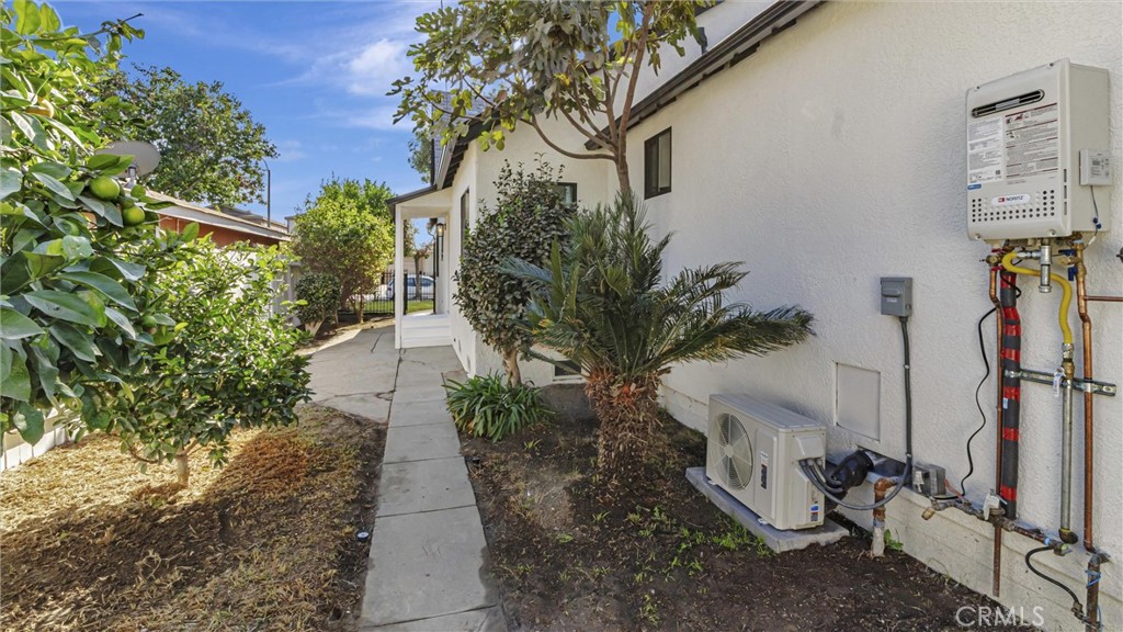 111 E 67th Way Property Photo 45