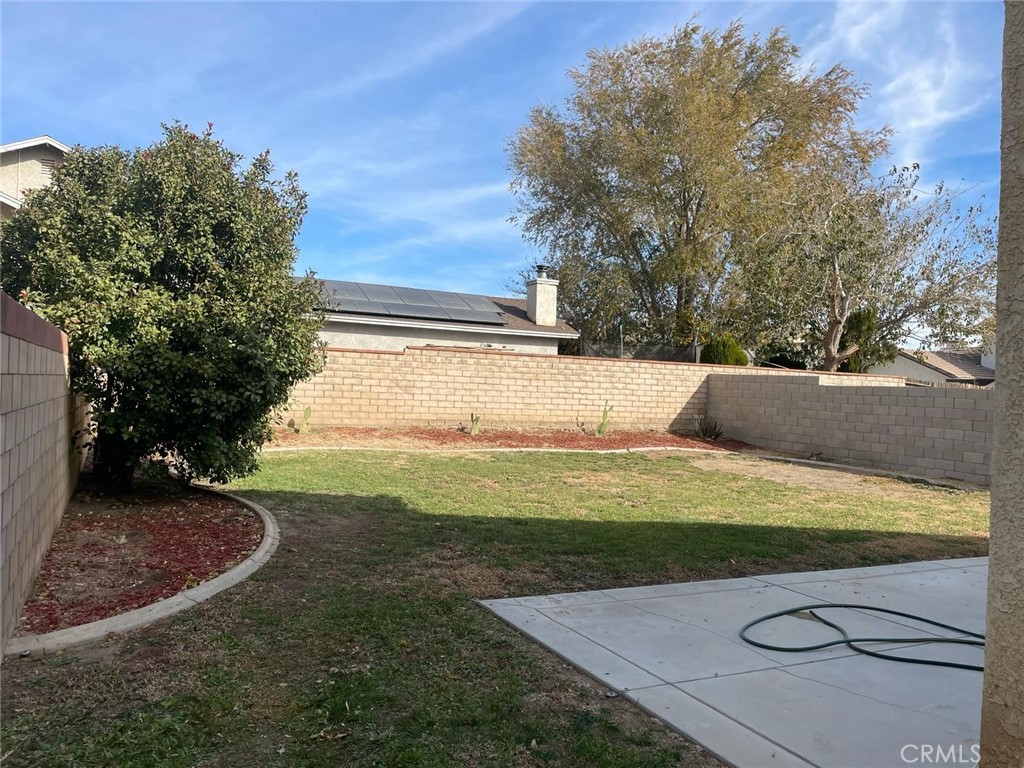 1221 W Avenue H4 Property Photo 3