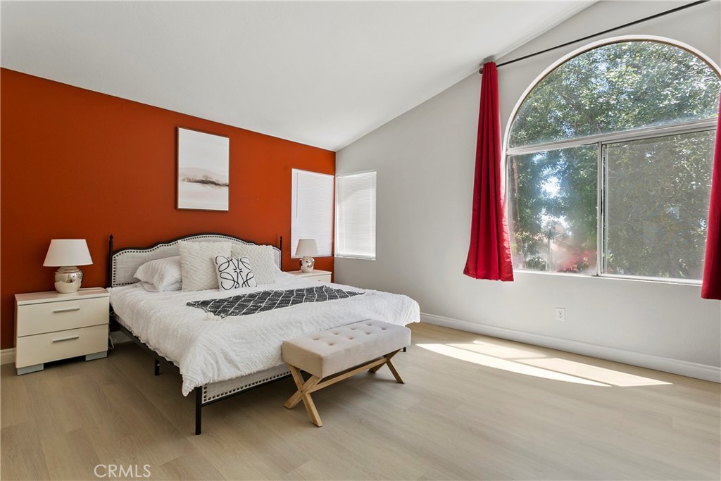 14033 Yorktown Court Property Photo 8