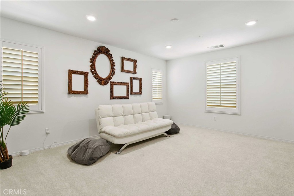 15637 Curry Place Property Photo 15