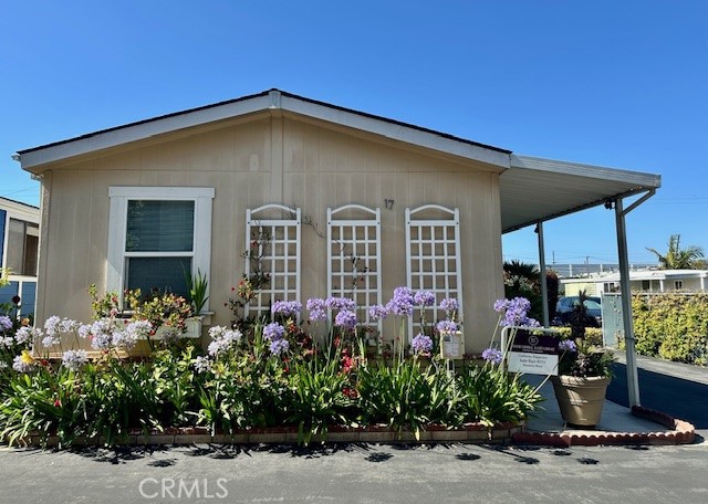 1660 Whittier Avenue 17 Property Photo 2