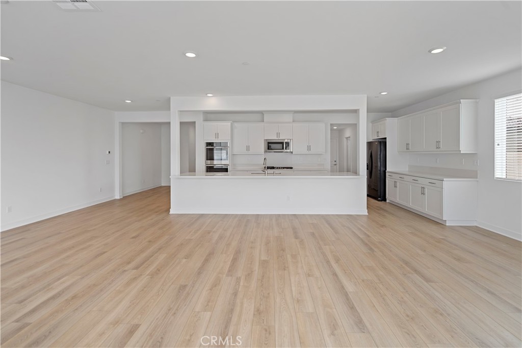 2430 Crater Ave Property Photo 8
