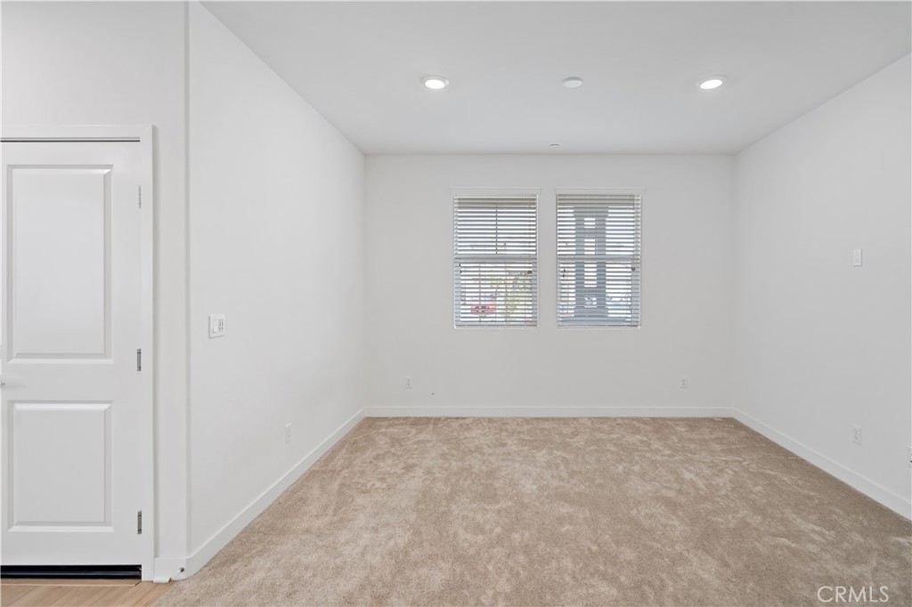 2430 Crater Ave Property Photo 24
