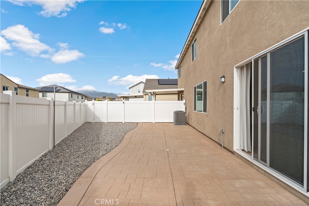 2430 Crater Ave Property Photo 44
