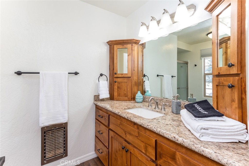 1120 Gold Mountain Drive Property Photo 45