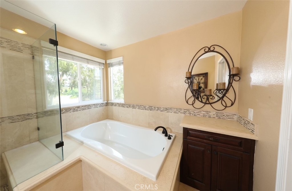 28482 Chat Drive Property Photo 10