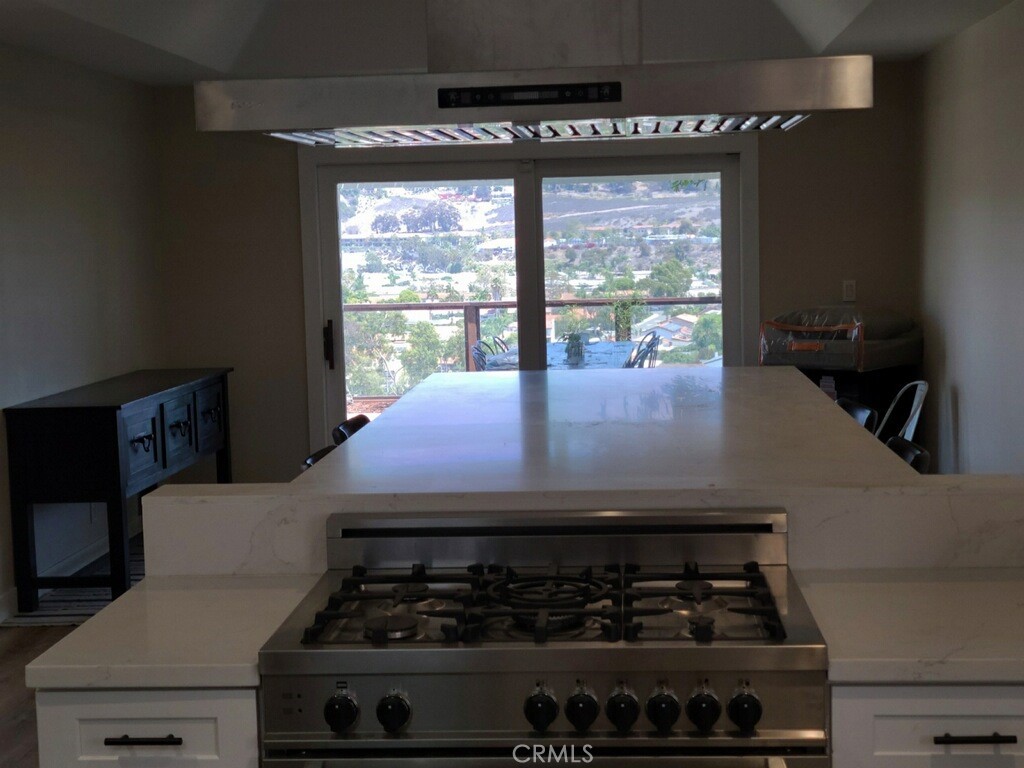 33202 Palo Alto Street Property Photo 8