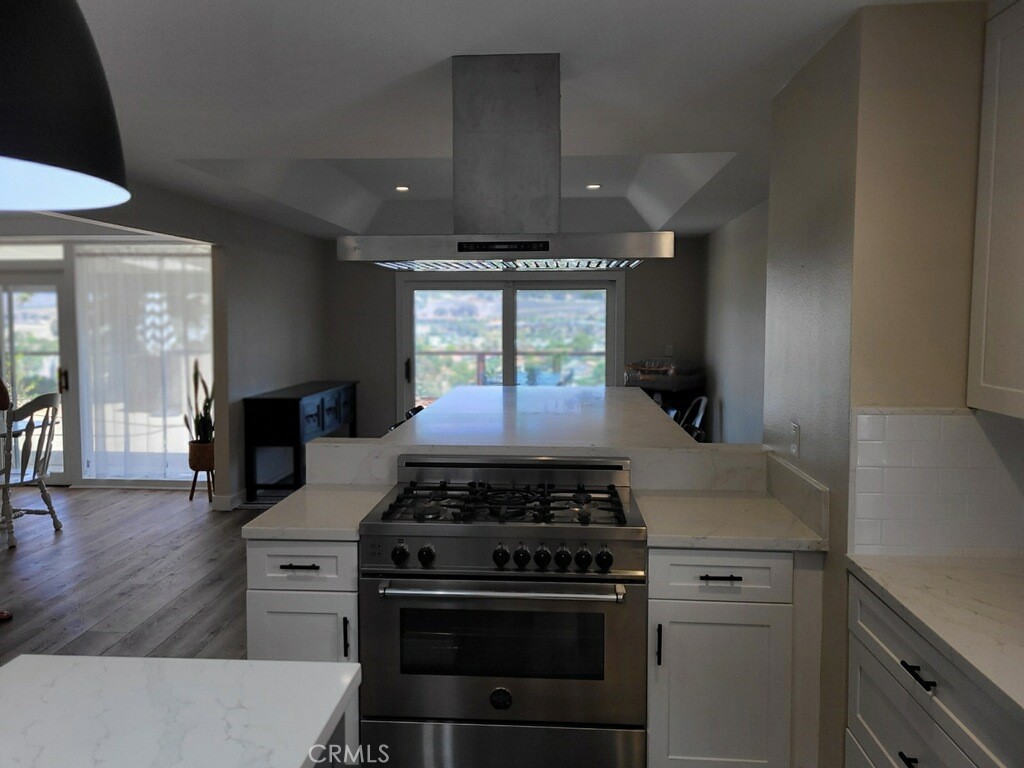 33202 Palo Alto Street Property Photo 9