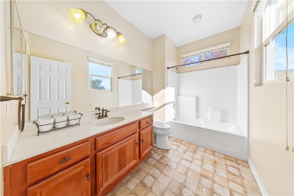 6611 Torrey Pine Ct Property Photo 17