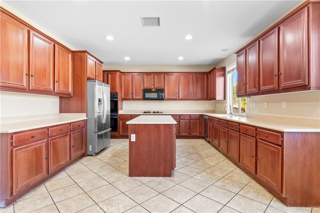 6611 Torrey Pine Ct Property Photo 19
