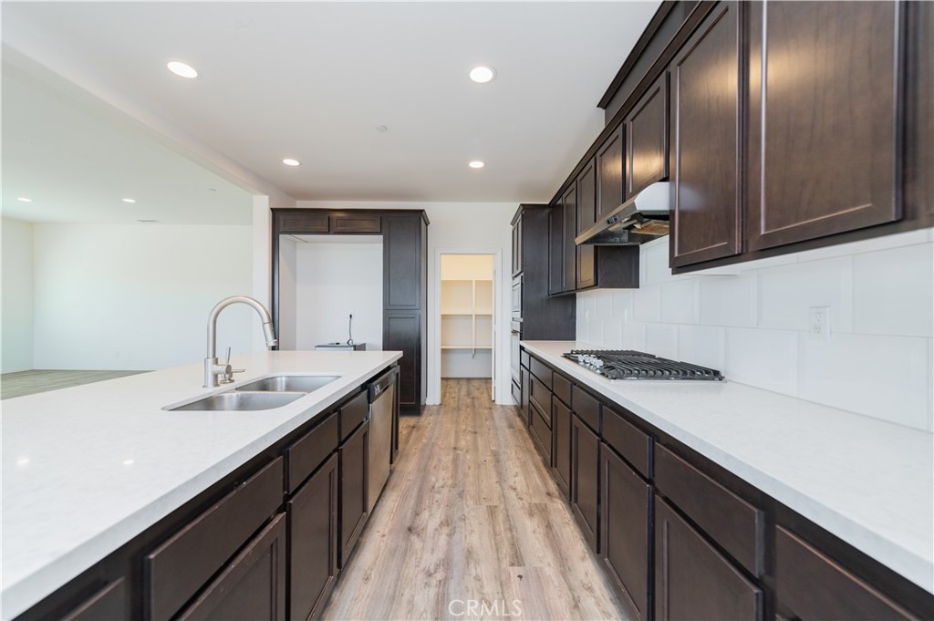 24104 Buckstone Lane Property Photo 11