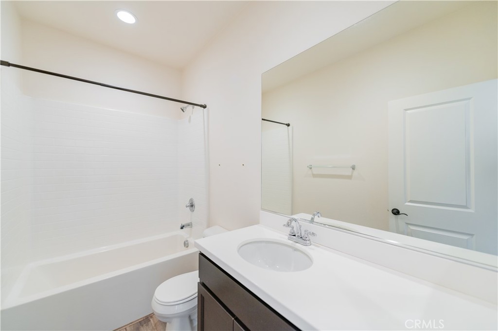 24104 Buckstone Lane Property Photo 16