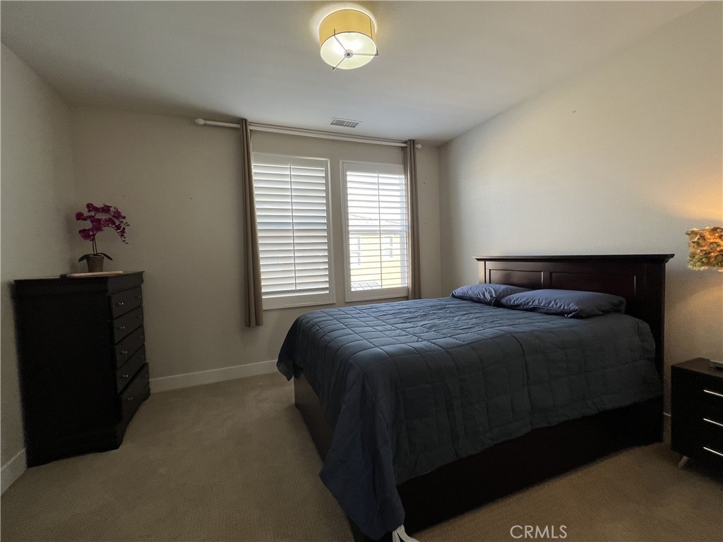 9 Compass Court Property Photo 28