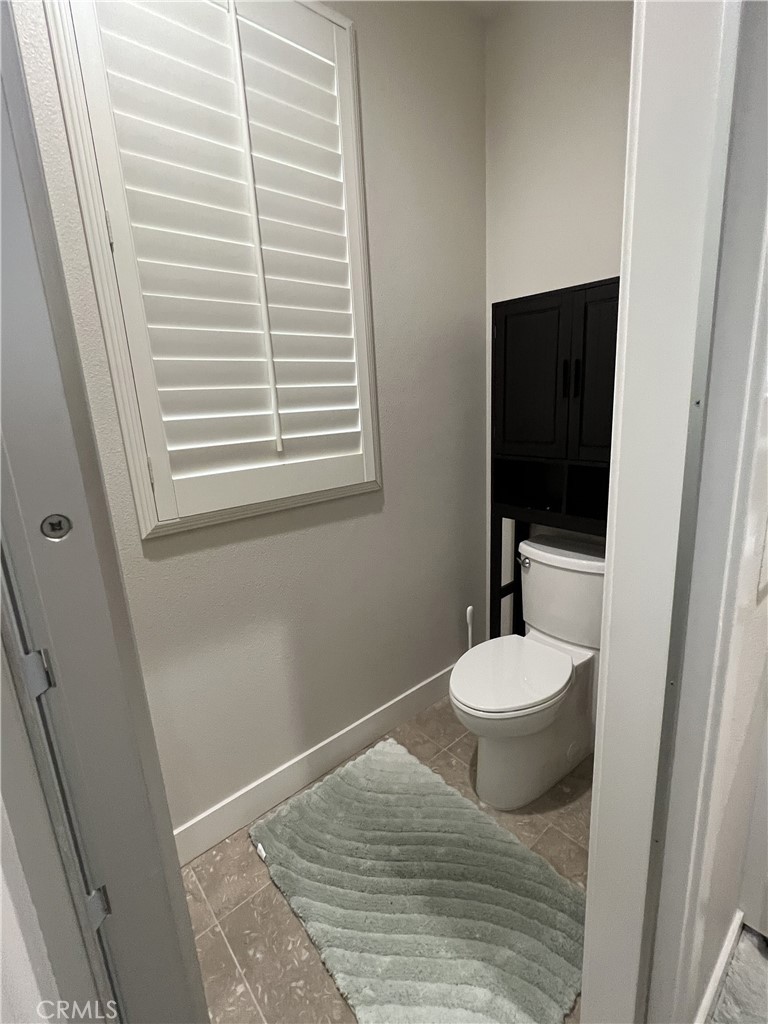 9 Compass Court Property Photo 32