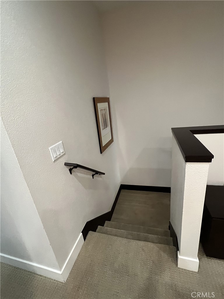 9 Compass Court Property Photo 34