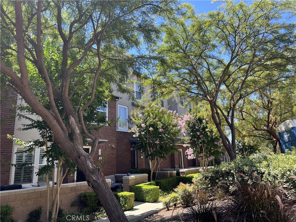 9 Compass Court Property Photo 38