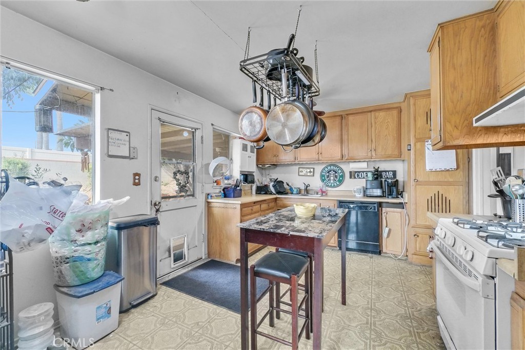 12609 Longleaf Drive Property Photo 8