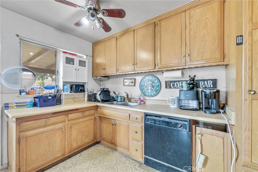 12609 Longleaf Drive Property Photo 10