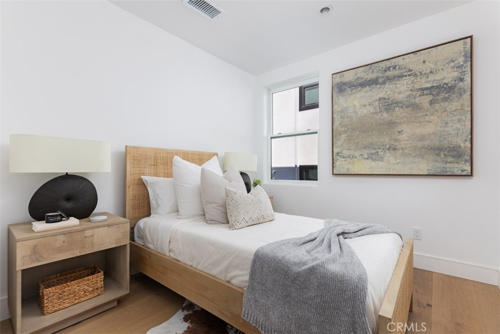 20462 Santa Ana Avenue F Property Photo 10