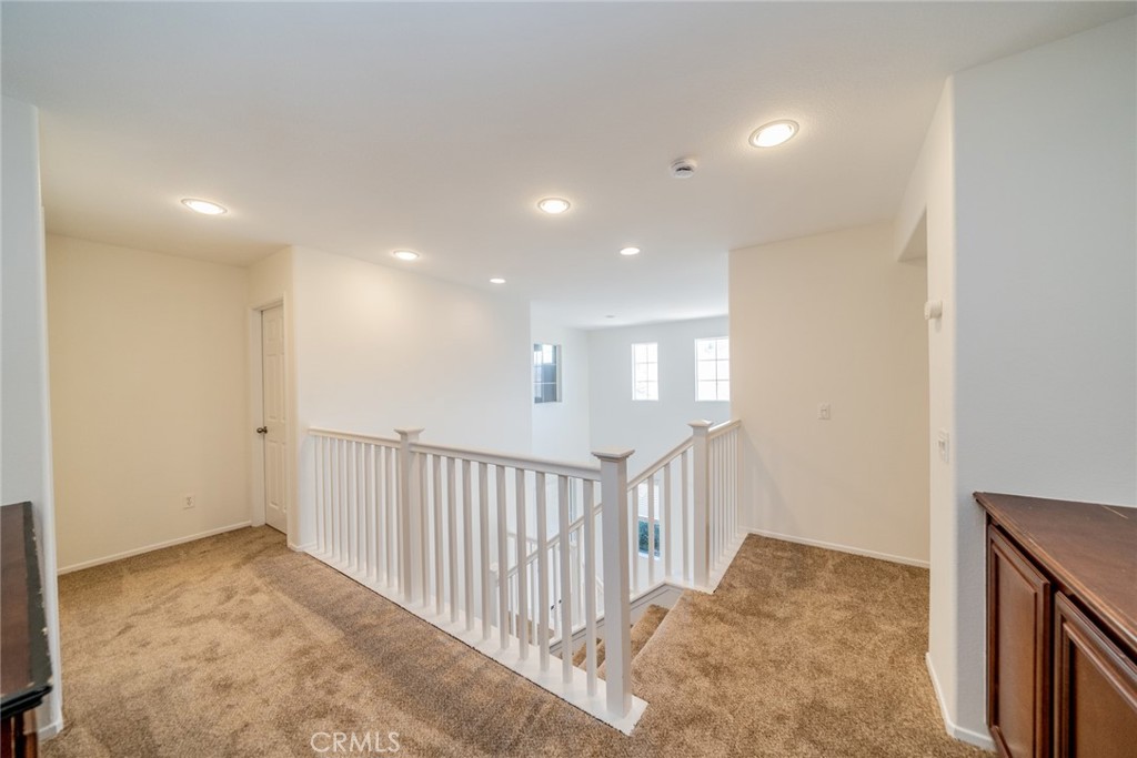 1449 Rollingwood Street Property Photo 25