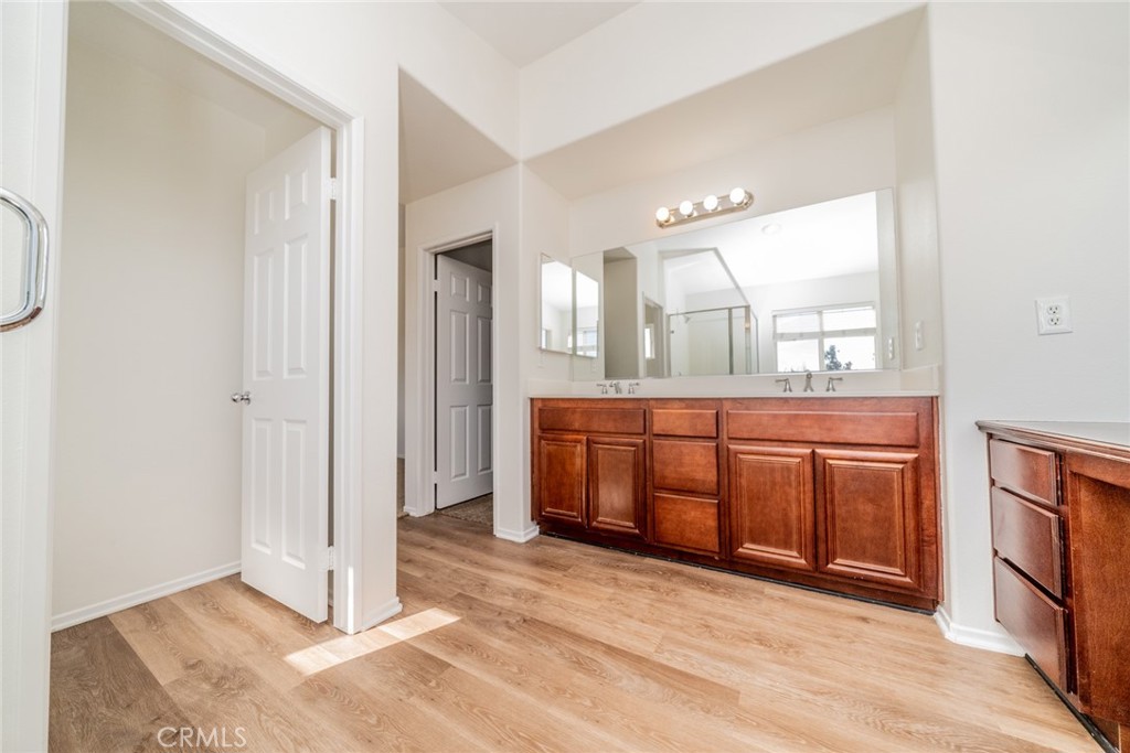 1449 Rollingwood Street Property Photo 31
