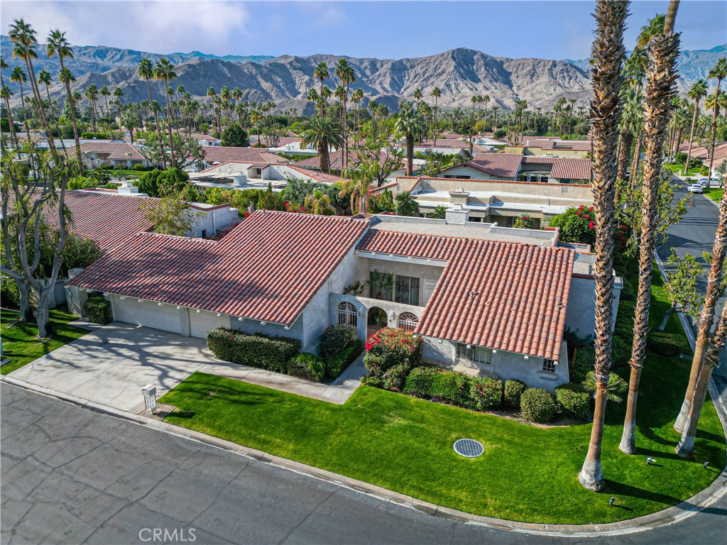 106 Estrella Street Property Photo 2