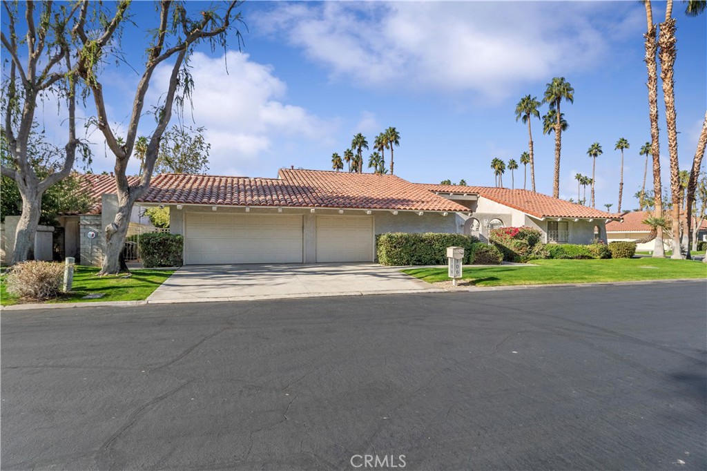 106 Estrella Street Property Photo 9