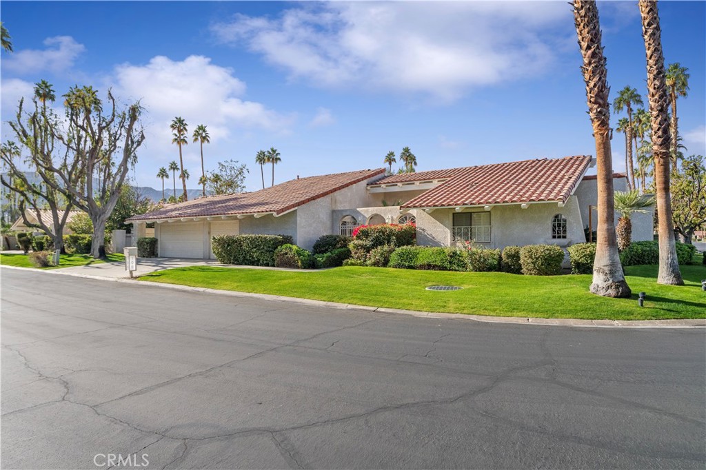 106 Estrella Street Property Photo 10