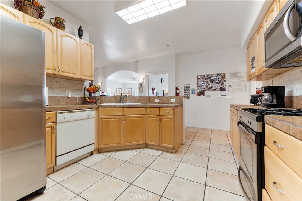 32175 Cathedral Canyon Drive Property Photo 14