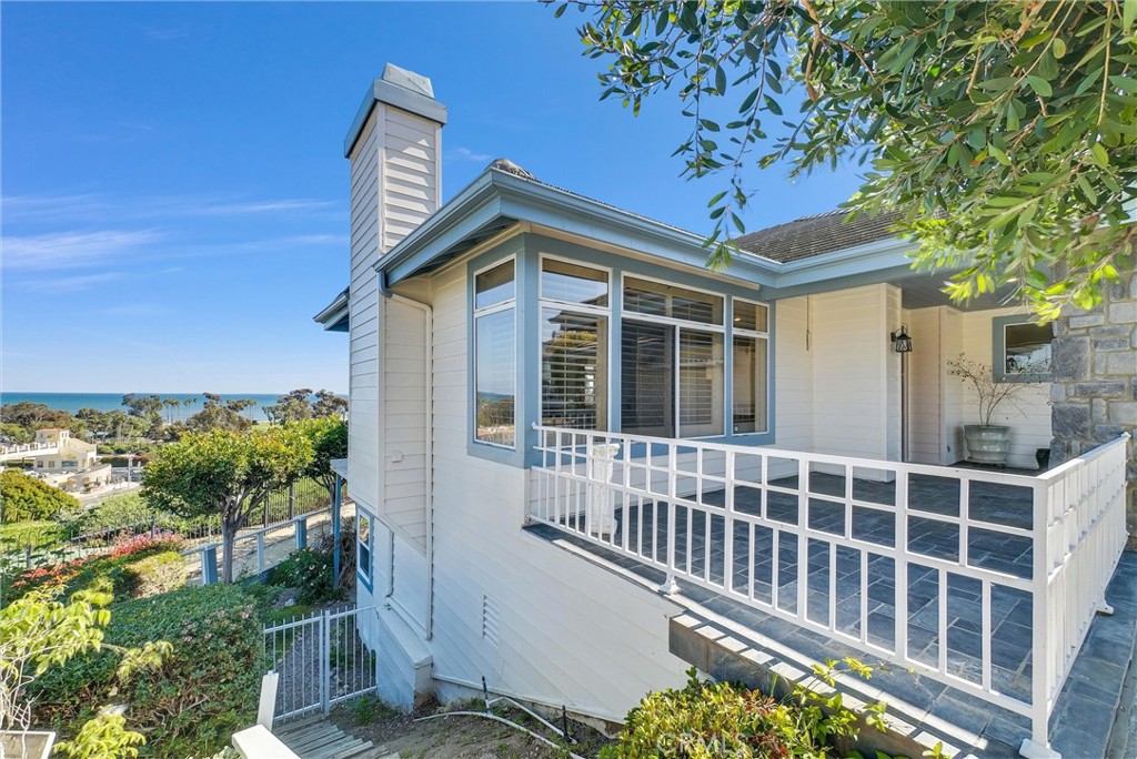 34152 Cambridge Road Property Photo 3