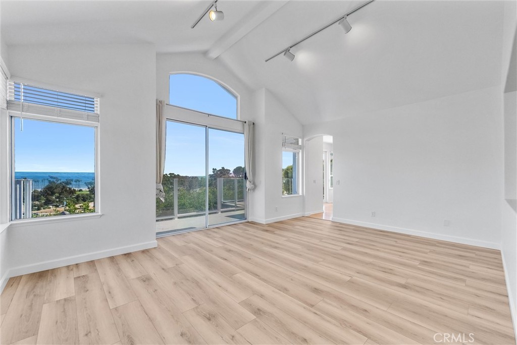 34152 Cambridge Road Property Photo 10