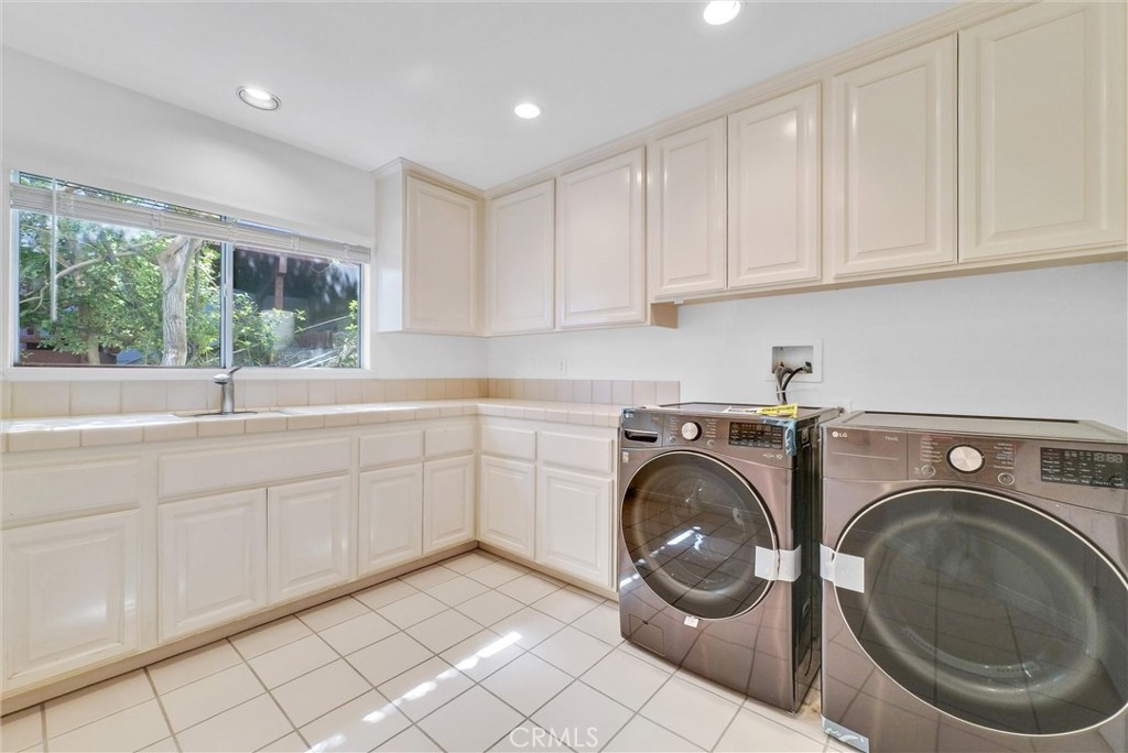 34152 Cambridge Road Property Photo 23