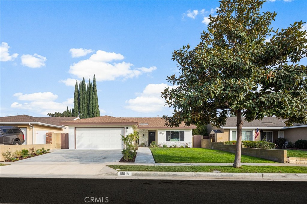 18818 Castle Place Property Photo 1