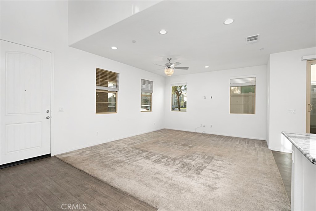16457 Globetrotter Avenue Property Photo 12