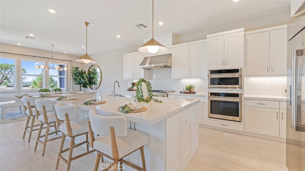 412 Shrike Property Photo