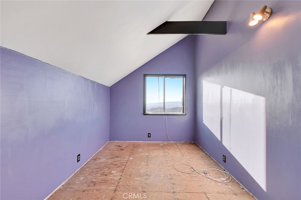 6750 Rainbow Heights Road Property Photo 27
