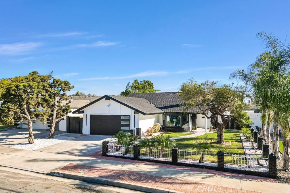 5372 Jefferson Street Property Photo