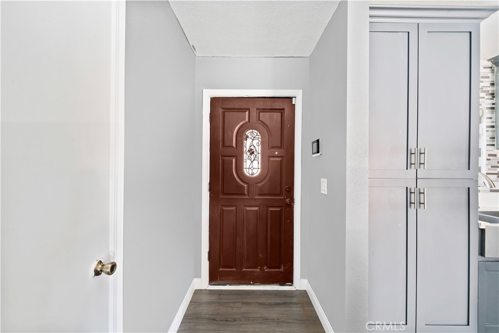 17635 Dorsey Street Property Photo 6