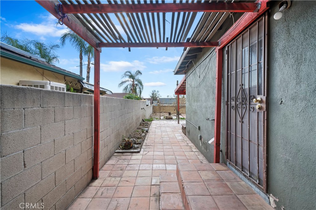 17635 Dorsey Street Property Photo 25