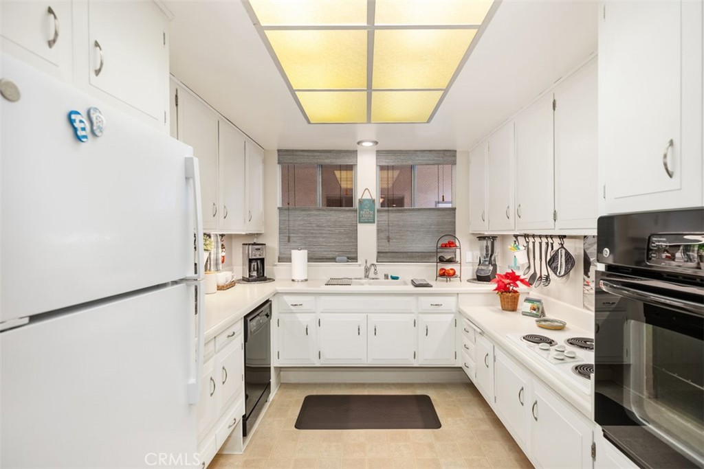 46 Calle Aragon R Property Photo 16