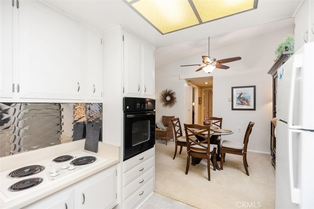 46 Calle Aragon R Property Photo 18