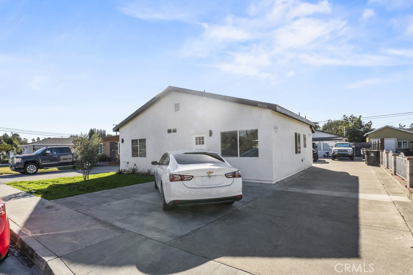 10120 Larson Avenue Property Photo 14
